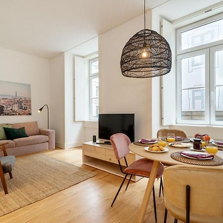 Modern 1Bdr In Downtown Lisbon By Lovelystay Esterno foto