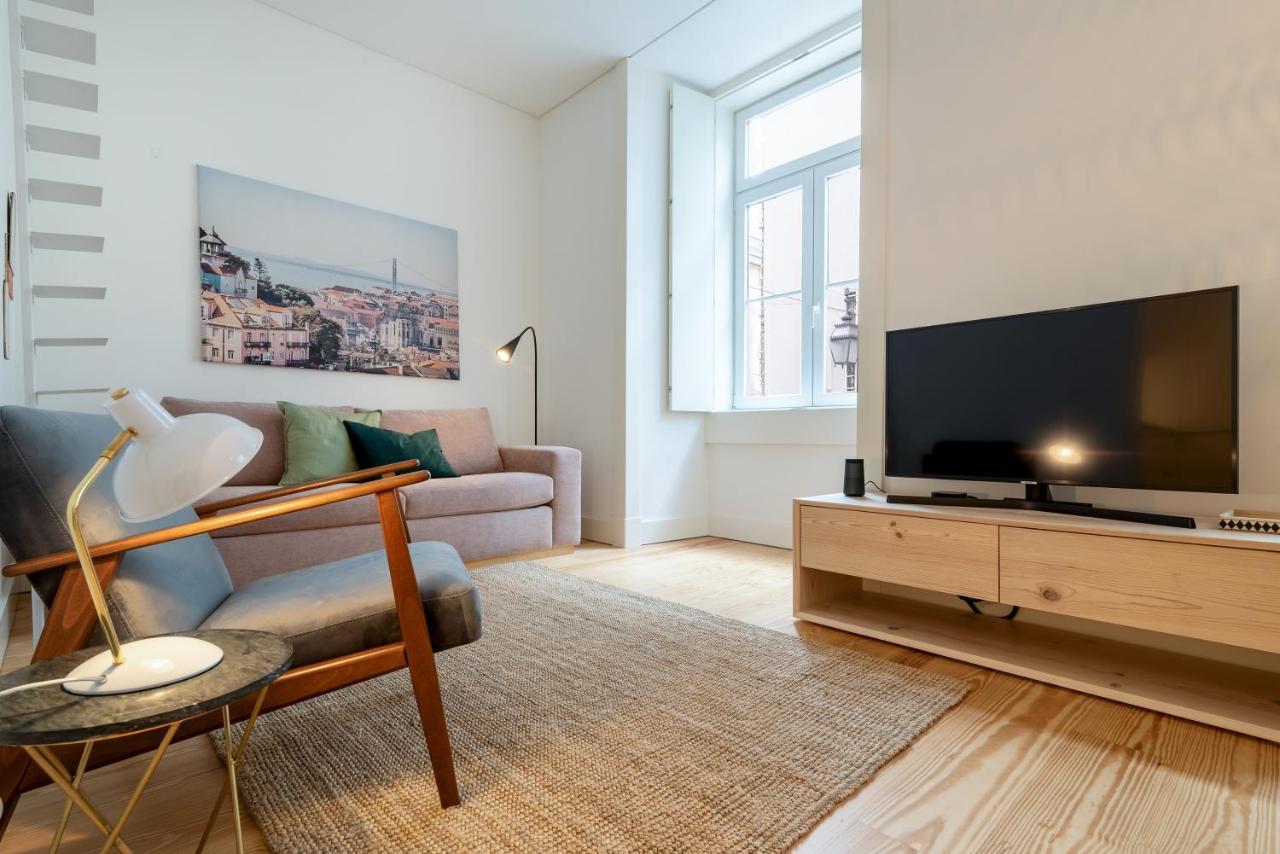 Modern 1Bdr In Downtown Lisbon By Lovelystay Esterno foto